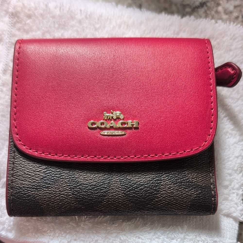Coach Red and Brown Leather Wallet